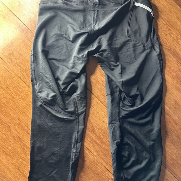 Nike Black Athletic Pants - Picture 2 of 2